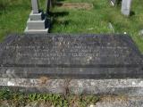 image of grave number 77028